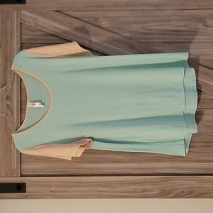 LulaRoe mint and pink shirt